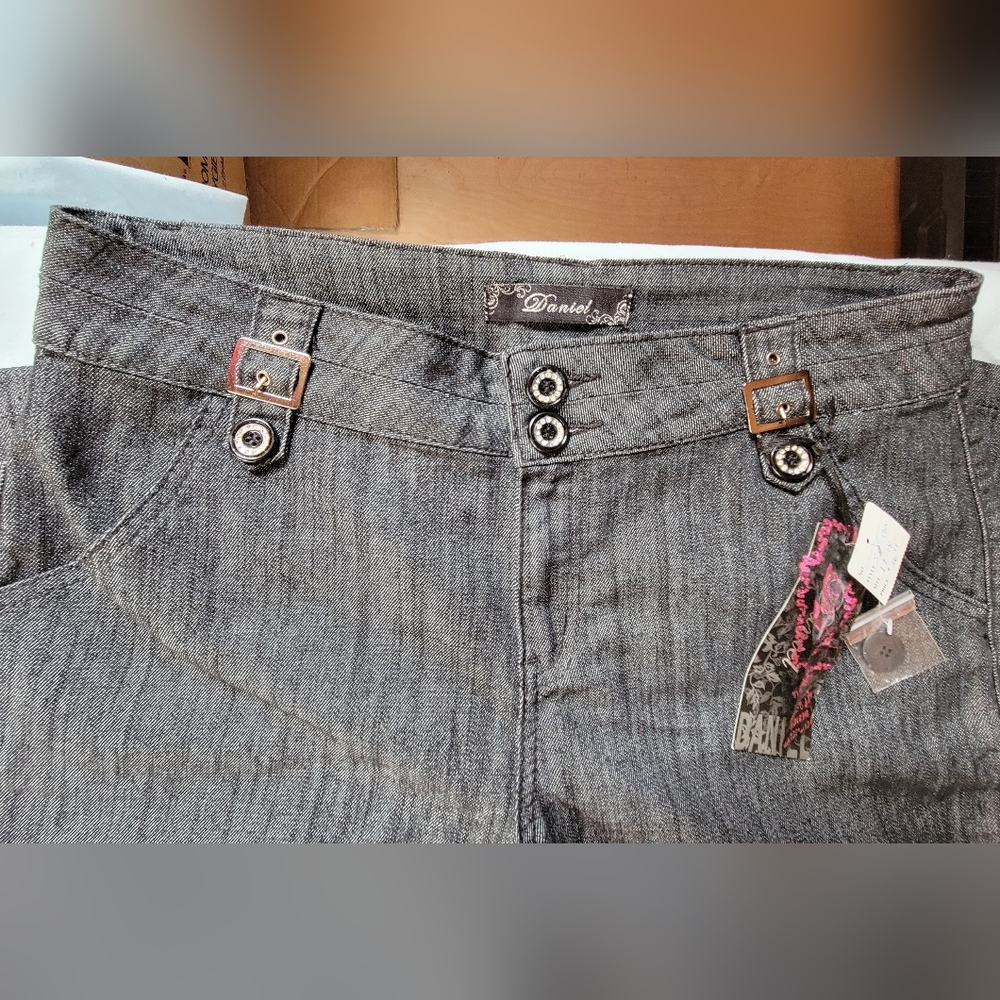 Women's Black Dressy Jeans Size 17/18 Button Detail